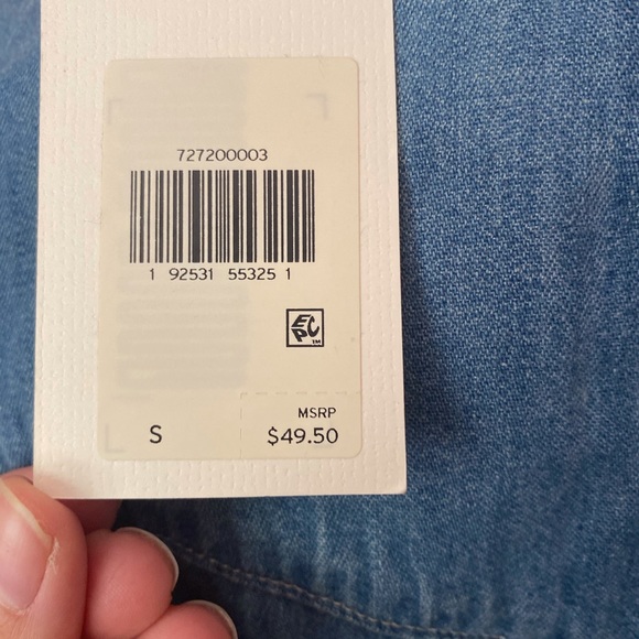 Levi button down - Picture 4 of 4